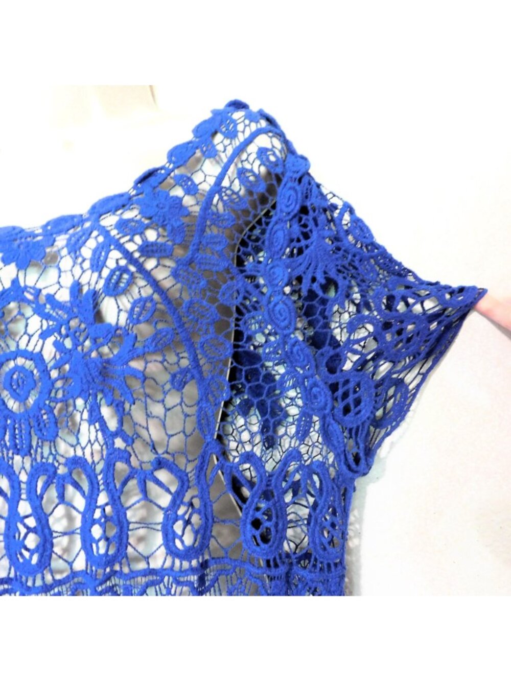 Crochet Lace Tunic Top Womens XL Royal Blue Short Sleeves Boho Style - Picture 3 of 5
